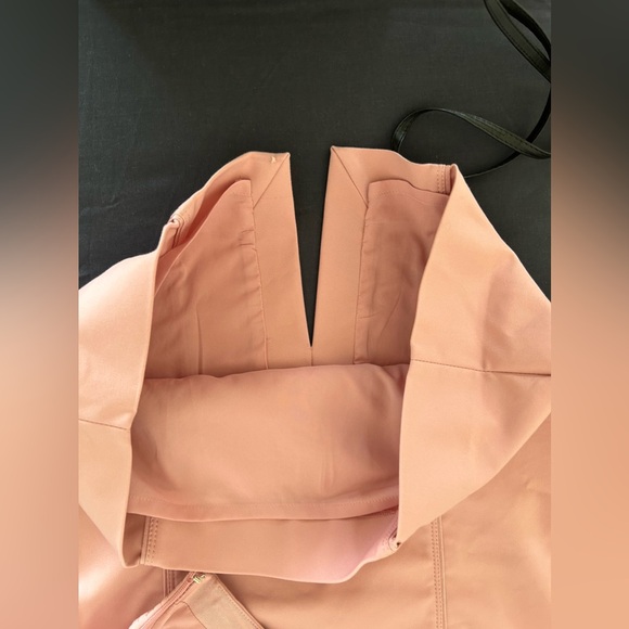 WHITE HOUSE BLACK MARKET SKIRT LIKE NEW SIZE 4 - Picture 5 of 7